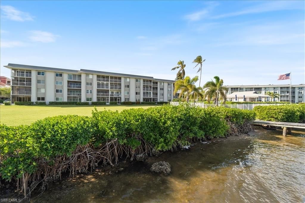 307 Goodlette-frank Rd S, Unit B202, Naples, FL 34102 Photo