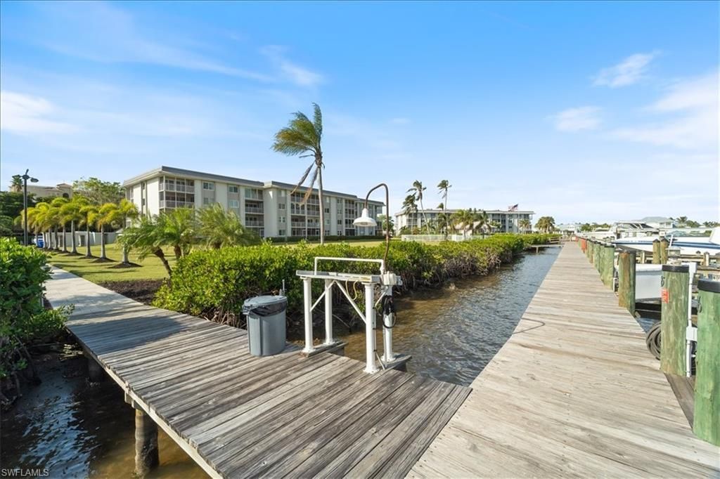 307 Goodlette-frank Rd S, Unit B202, Naples, FL 34102 Photo