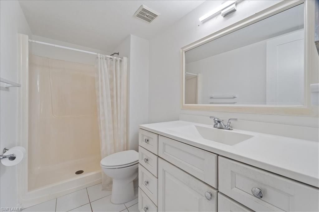 307 Goodlette-frank Rd S, Unit B202, Naples, FL 34102 Photo