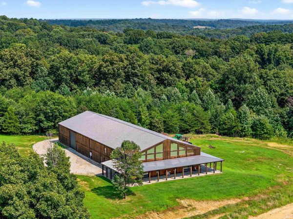 2580 Ridge Road, Williams, IN 47470