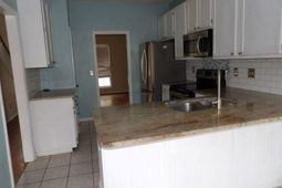 105 Fairbury Drive photo 4