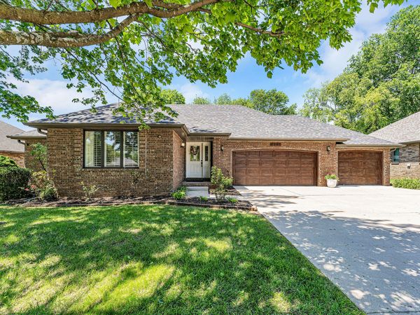 2341 S Laurel Avenue, Springfield, MO 65807
