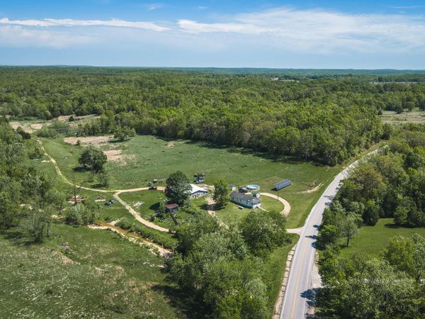 19989 State Highway 32 , Boss, MO 65440