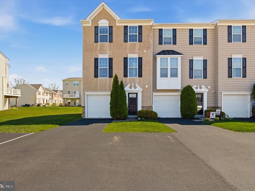 111 Sandpiper Court, Gilbertsville, PA 19525 Main Photo