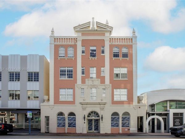727 Collins Ave, Miami Beach, FL 33139