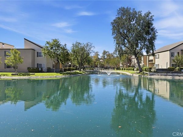 24430 W Nicklaus Drive, Unit L2, Valencia, CA 91355