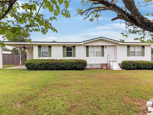 24903 Patterson Road, Robertsdale, AL 36567
