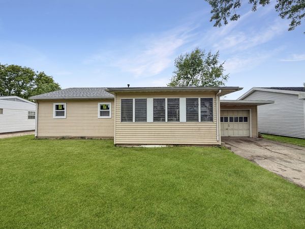 1305 Harper Drive , Rantoul, IL 61866