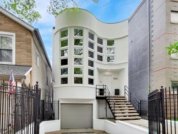 1301 N Bosworth Avenue , Chicago, IL 60642