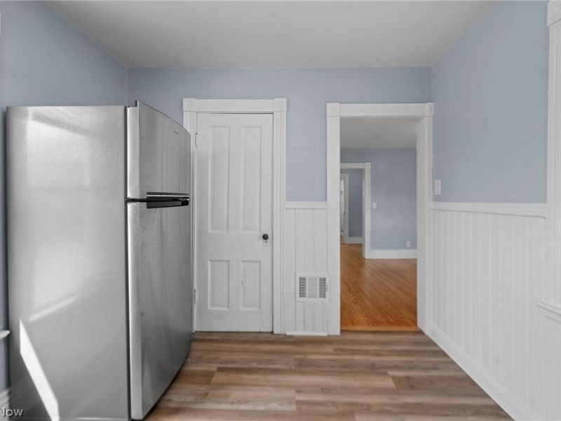 1738 Erie Street S, Massillon, OH 44646 Photo 4