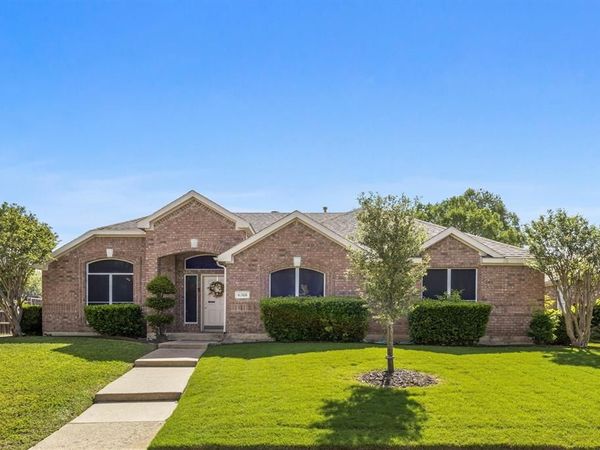 6318 Ahnee Drive, Rowlett, TX 75089