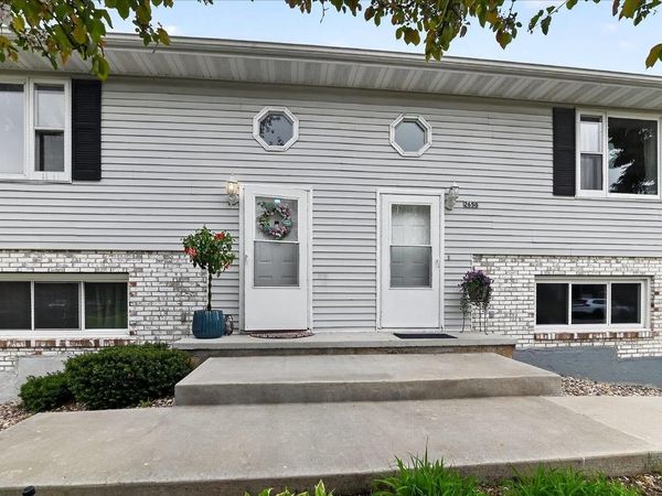 2660-2658 Chesapeake Drive, Fitchburg, WI 53719
