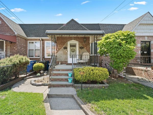 5938 69th Lane , Maspeth, NY 11378