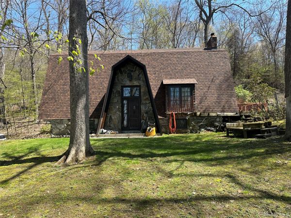 50 Dogwood Road , Hopewell Junction, NY 12533