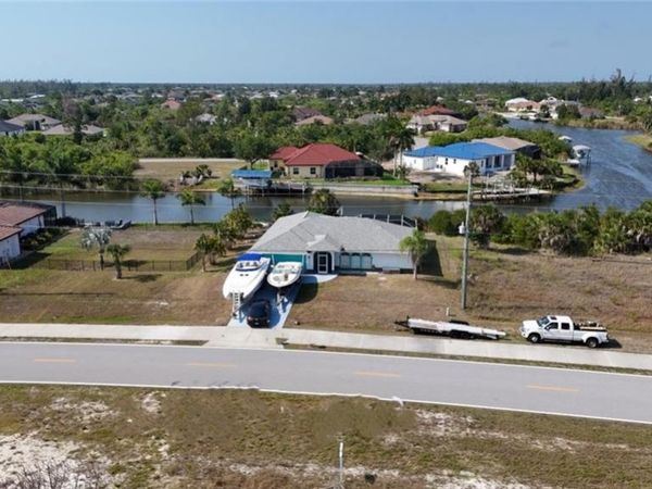 15073 Ingraham BLVD , PORT CHARLOTTE, FL 33981