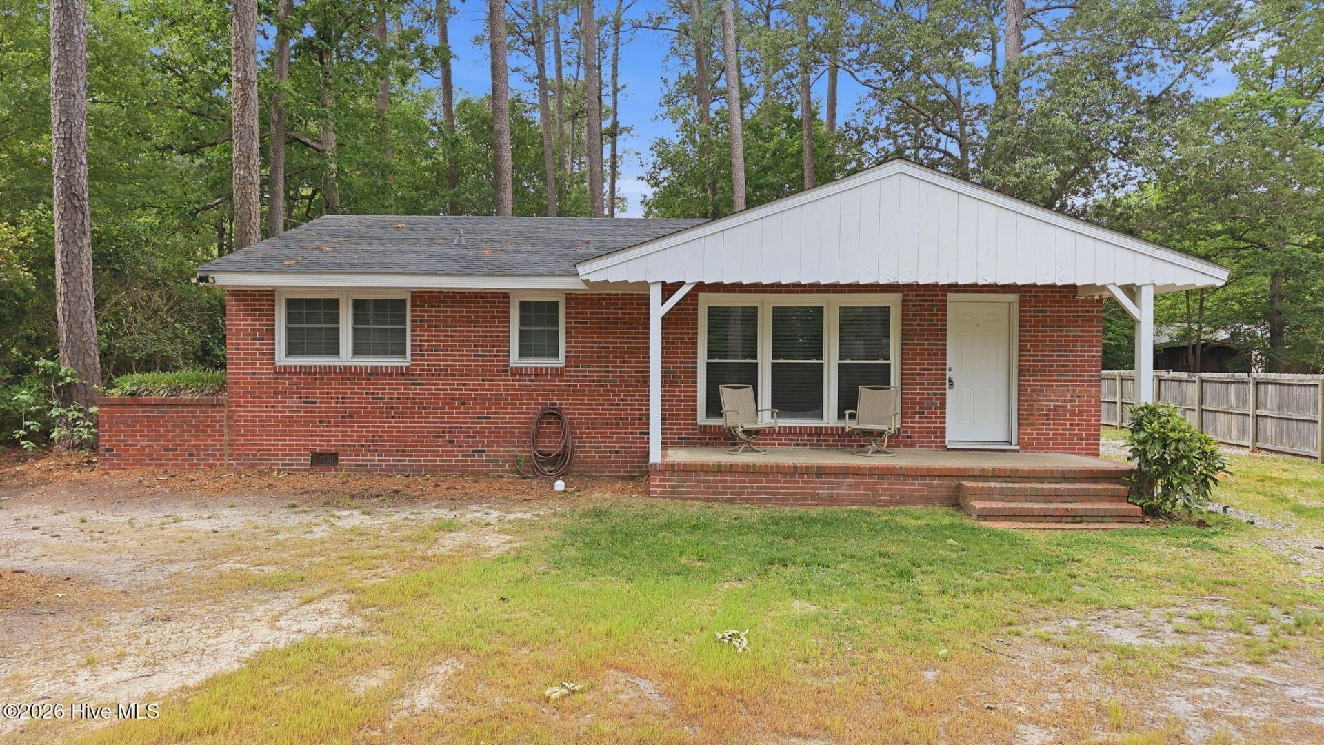 409 Clifton Road, Rocky Mount, NC 27804 Main Photo