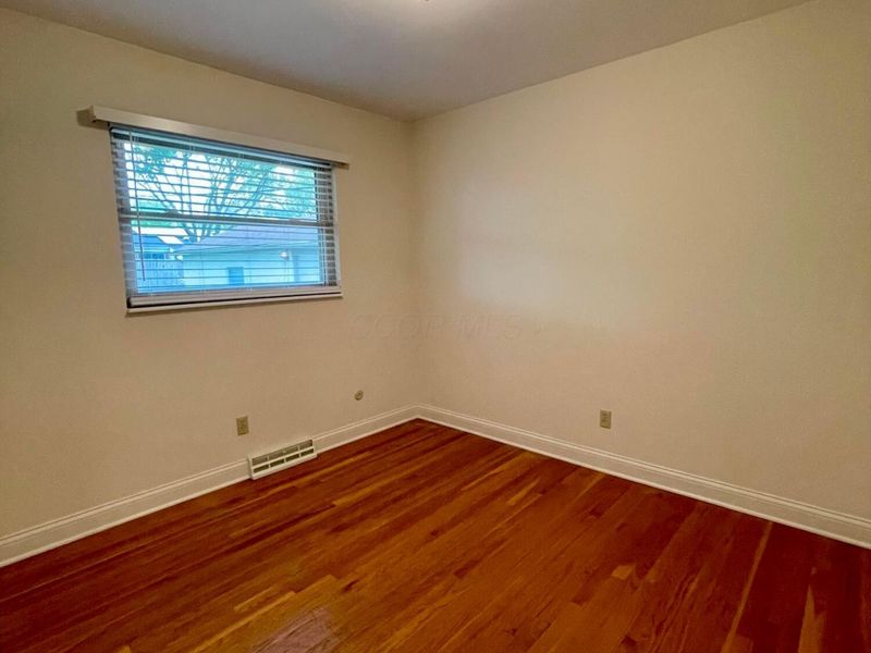 5806 Satinwood Drive, Columbus, OH 43229 Photo 18