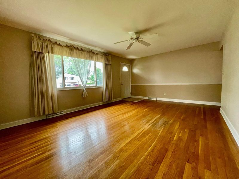 5806 Satinwood Drive, Columbus, OH 43229 Photo 4