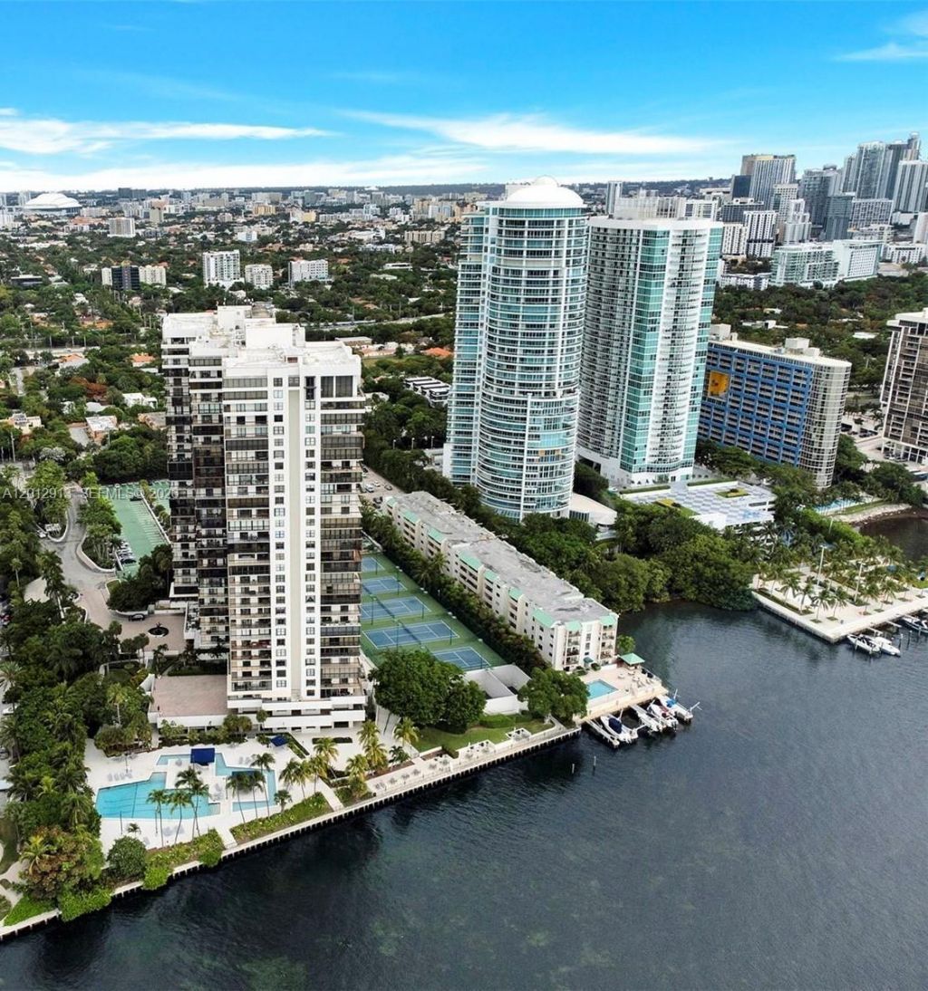 2333 Brickell Ave, Unit 812, Miami, FL 33129 Photo