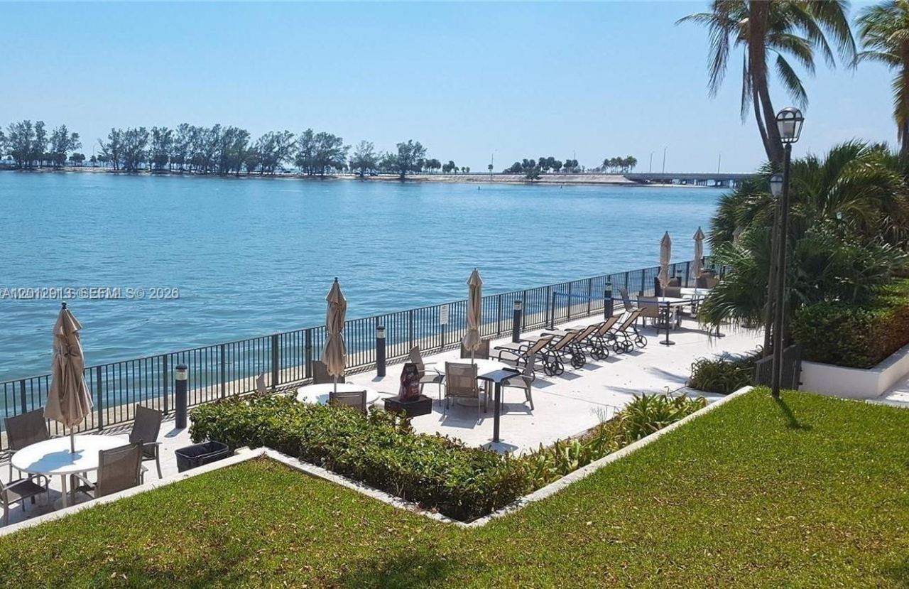 2333 Brickell Ave, Unit 812, Miami, FL 33129 Photo