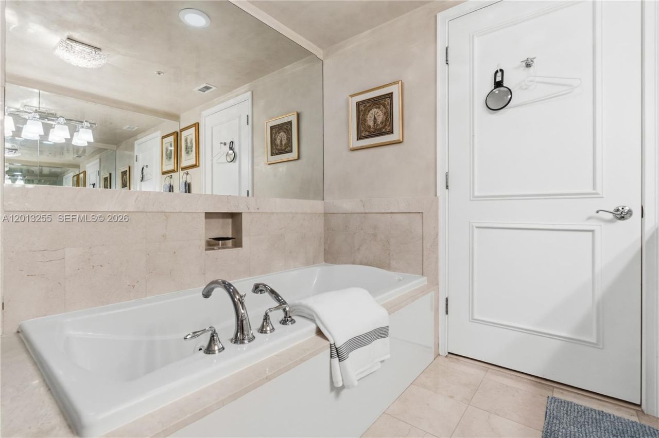 3350 SW 27 Av, Unit 1603, Coconut Grove, FL 33133 Photo
