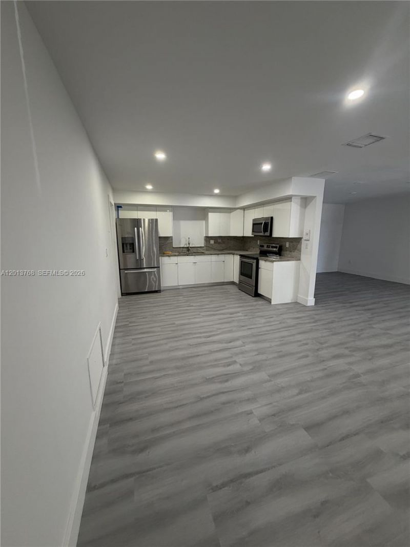 9401 SW 64th Ter, Miami, FL 33173 Photo