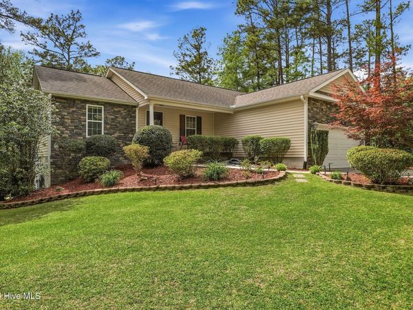708 N Glenwood Trail, Southern Pines, NC 28387