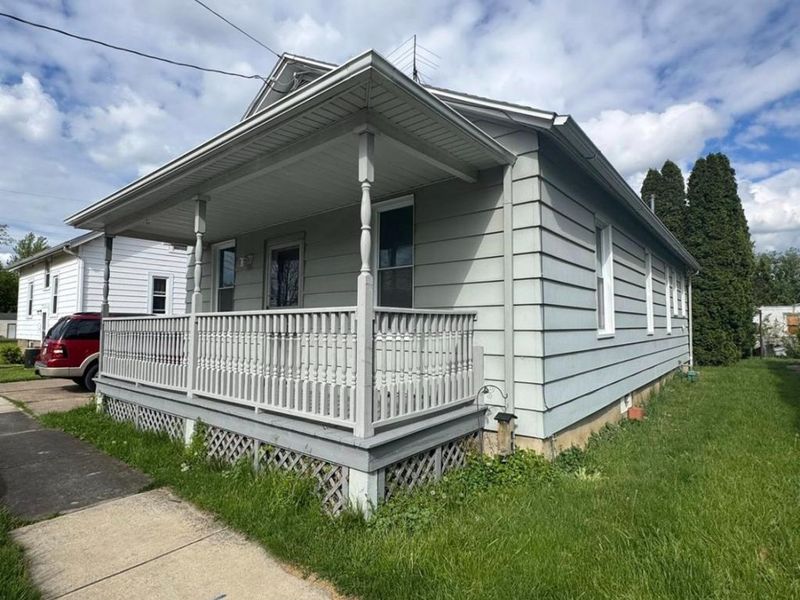 908 Ontario Street, Sandusky, OH 44870 Photo 5