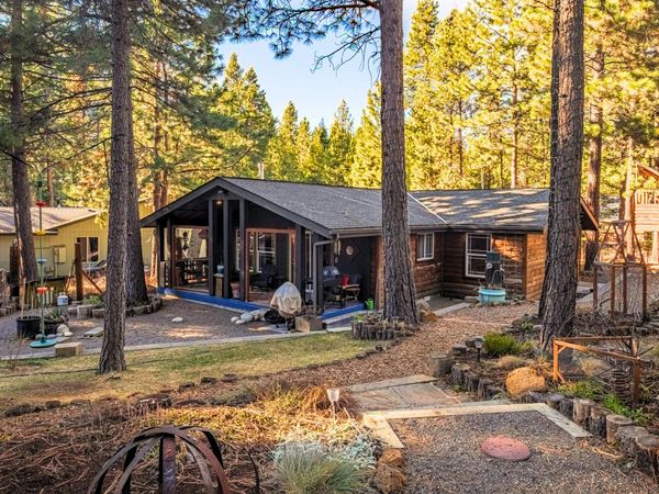 16878 Jacinto Road, Bend, OR 97707