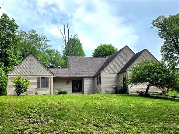 103 Estate Drive, Chester, IL 62233
