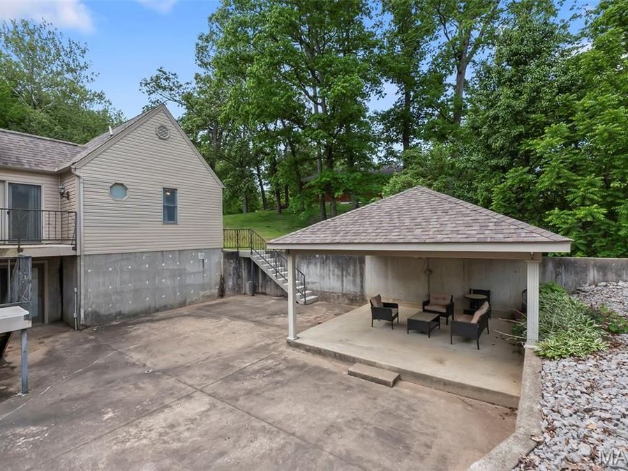 Property Image 61