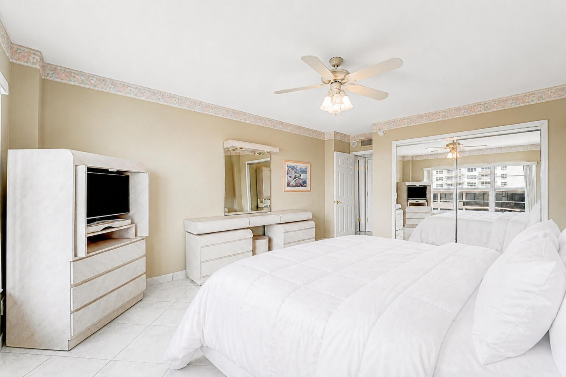 3750 Galt Ocean Drive, Unit 1710, Fort Lauderdale, FL 33308 Photo