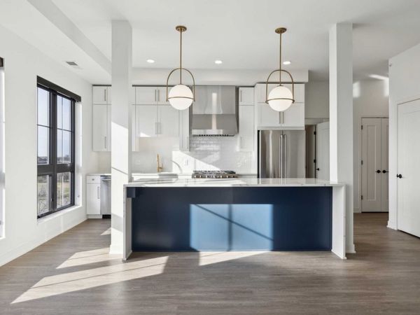 4917 Eden Avenue , Unit 110, Edina, MN 55424