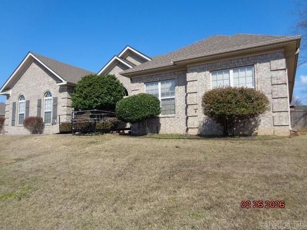 107 Hidden Falls Lane, Maumelle, AR 72113