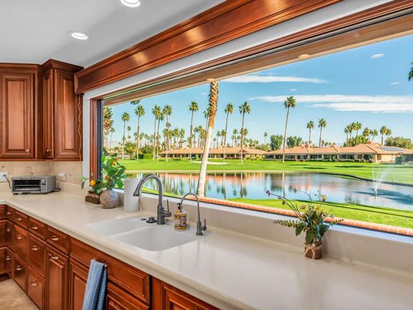 49 Conejo Circle, Palm Desert, CA 92260