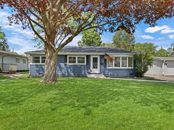 262 Normandy Lane, Grayslake, IL 60030