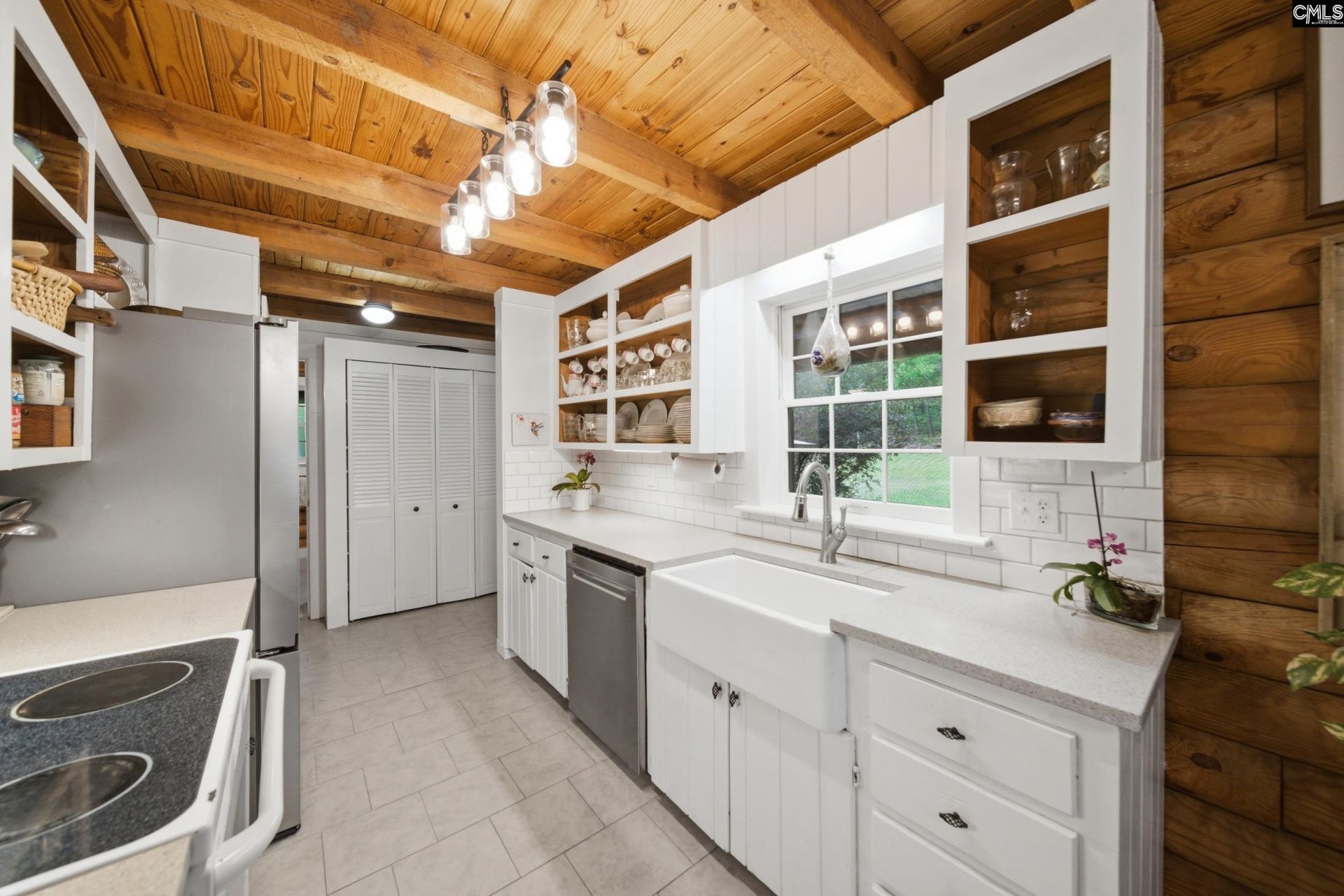 601 Mack  Photo 20