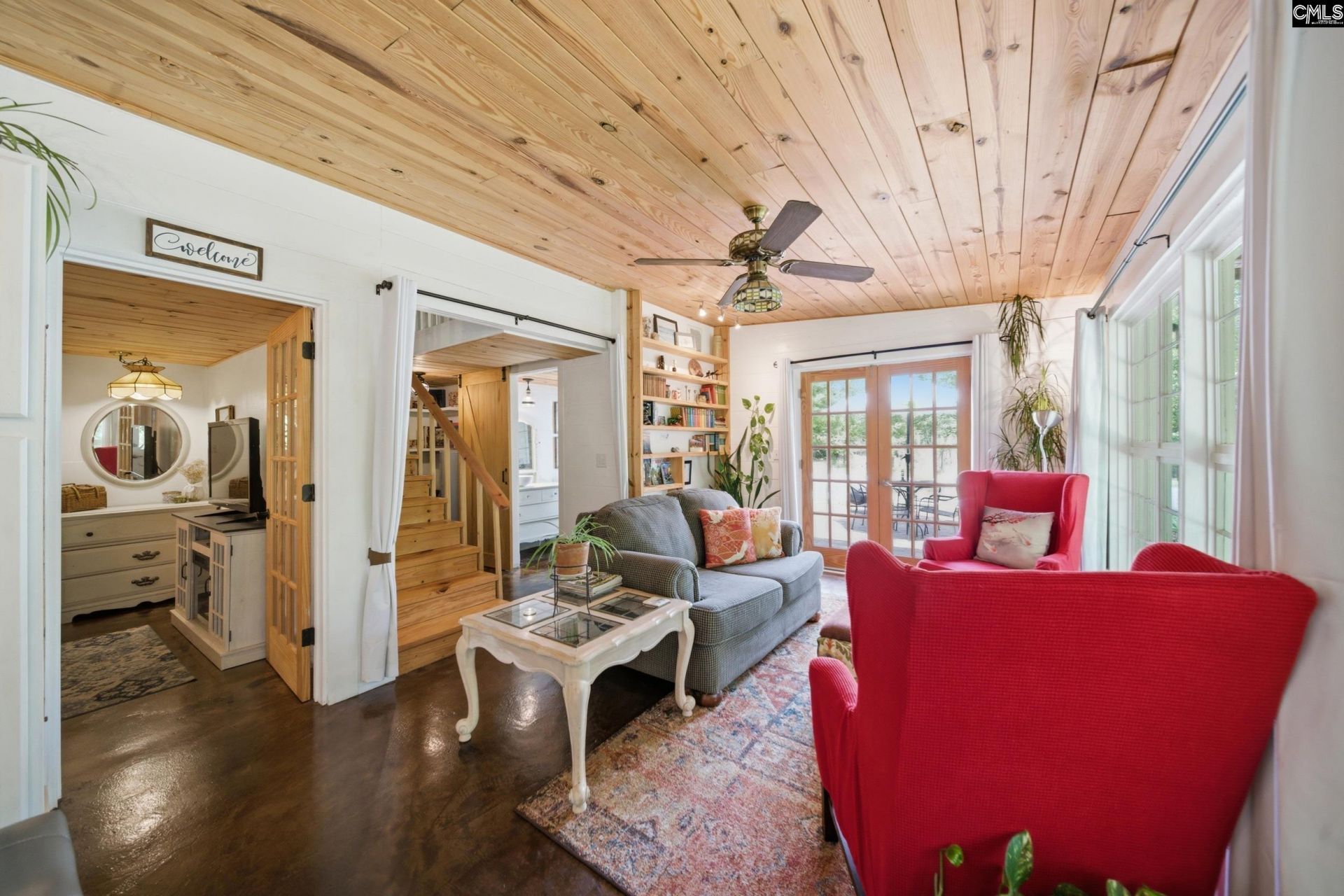 601 Mack  Photo 47