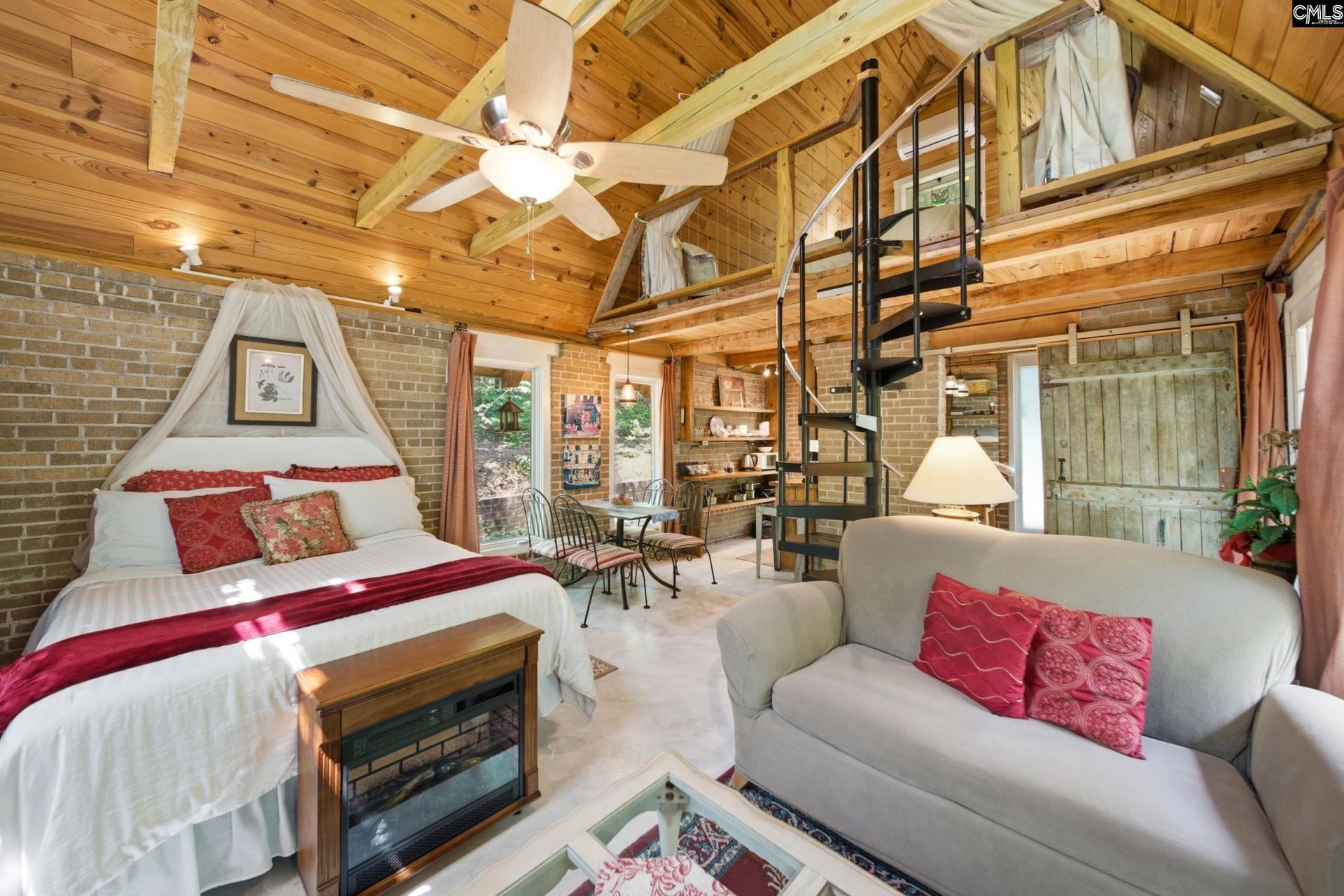 601 Mack  Photo 71