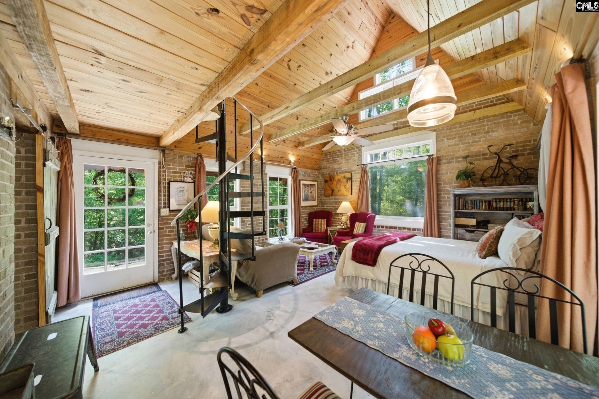 601 Mack  Photo 73