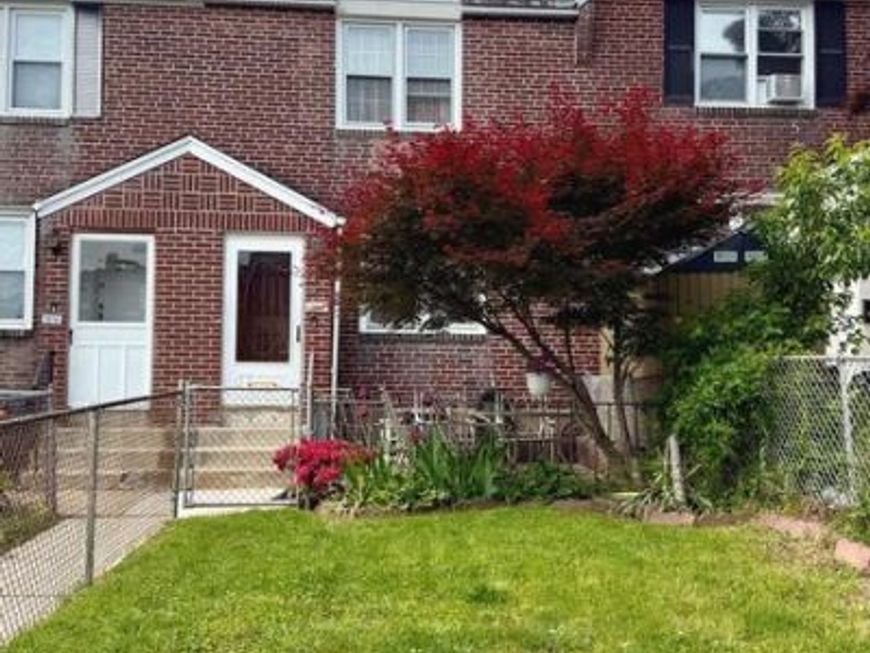 1380 Westbury Drive, Philadelphia, PA 19151 Main Photo