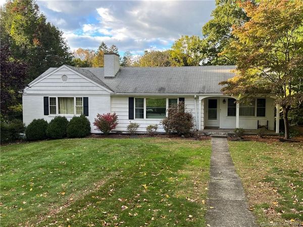 129 Buttonball , Orange, CT 06477