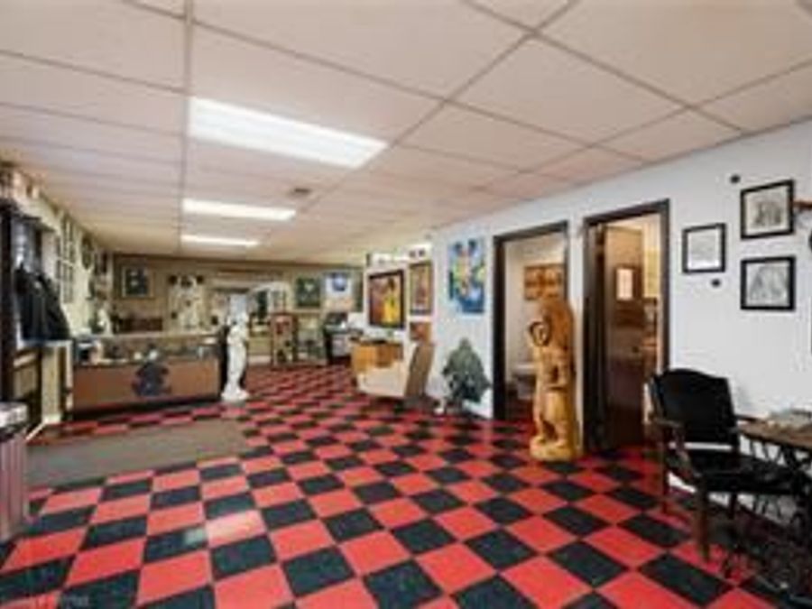 Property Image 4