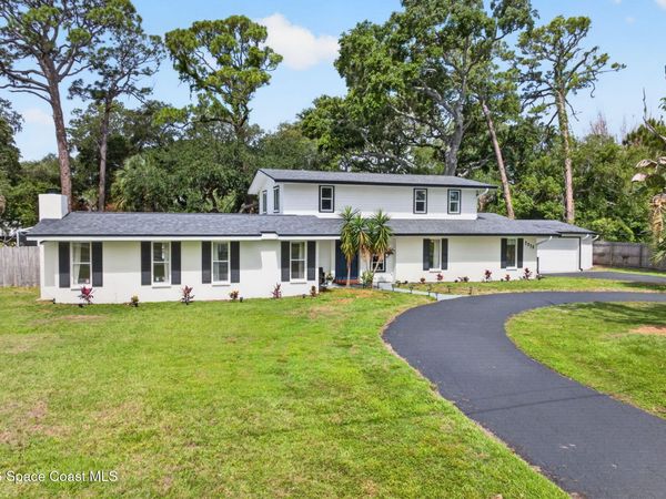 2215 Coconut Lane, Merritt Island, FL 32952