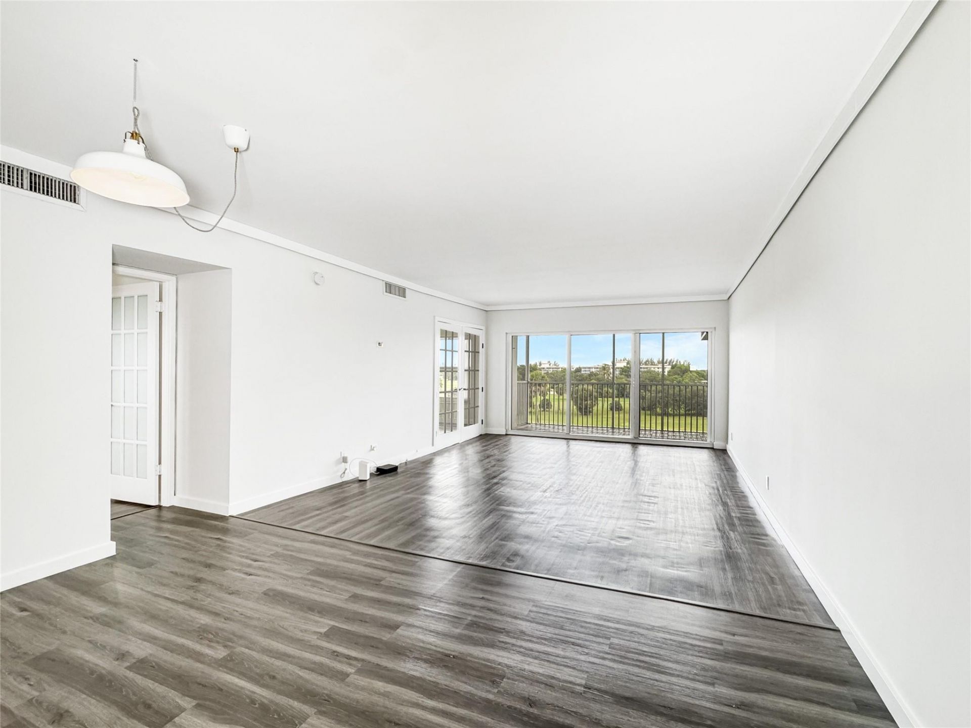 2950 N Palm Aire Drive, Unit 506, Pompano Beach, FL 33069 Photo