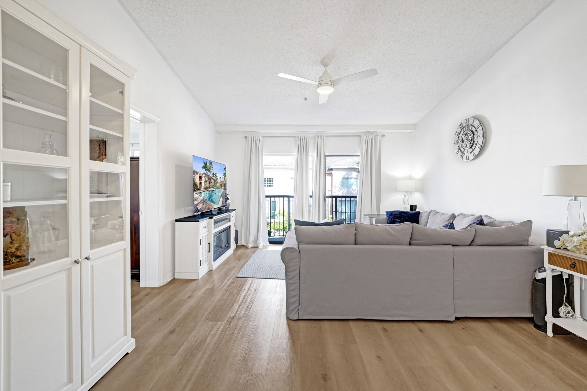 2125 SE 10th Avenue, Unit 1008, Fort Lauderdale, FL 33316 Photo