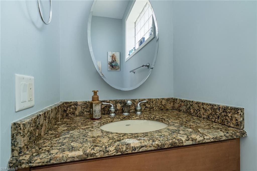 2506 Retunda Pkwy W, Cape Coral, FL 33904 Photo