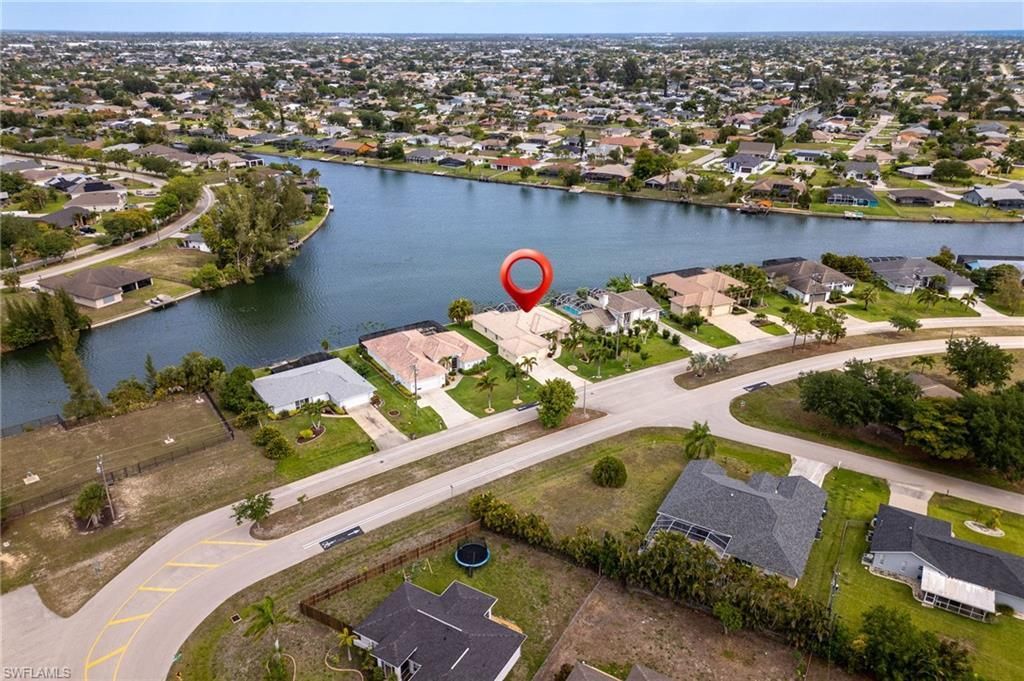 2506 Retunda Pkwy W, Cape Coral, FL 33904 Photo