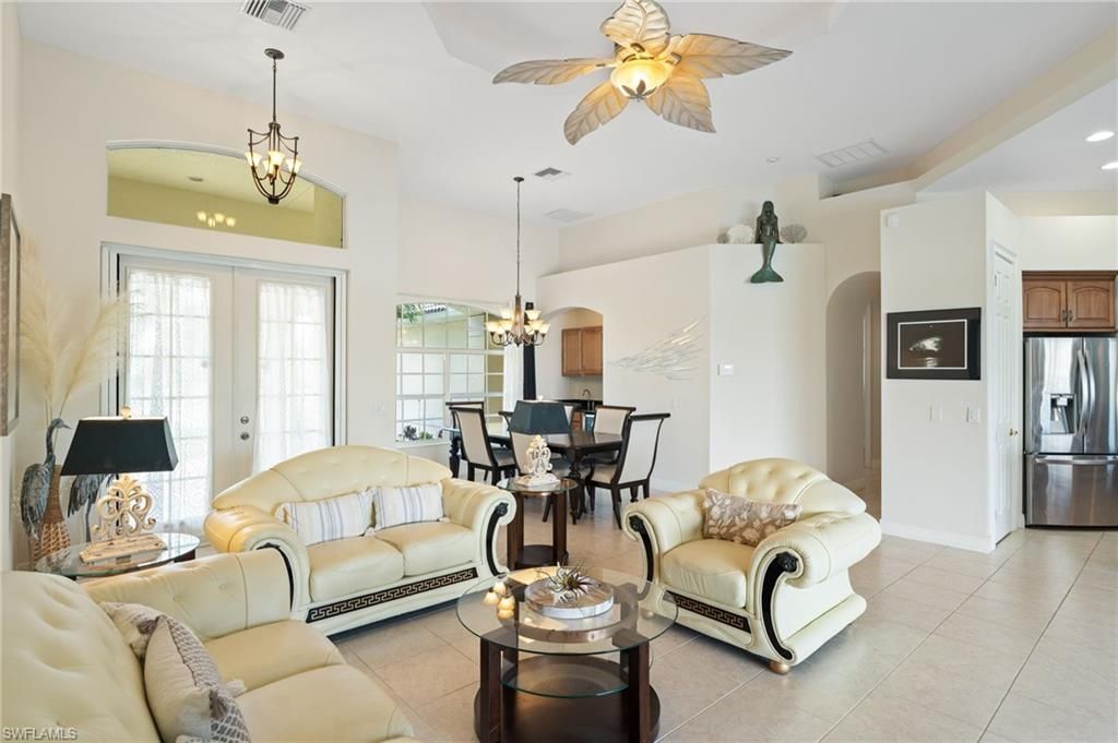 2506 Retunda Pkwy W, Cape Coral, FL 33904 Photo