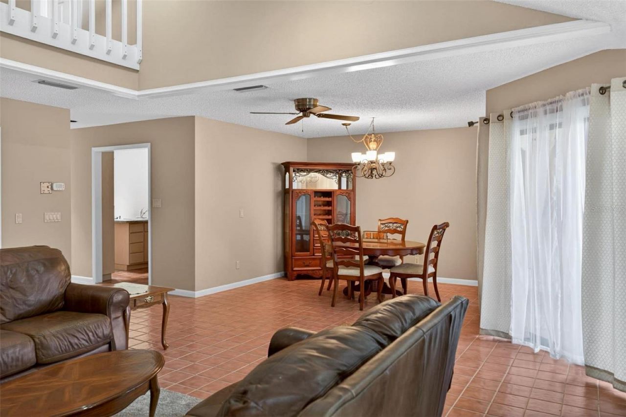 603 Waterwood Drive , Yalaha, FL 34797 Photo